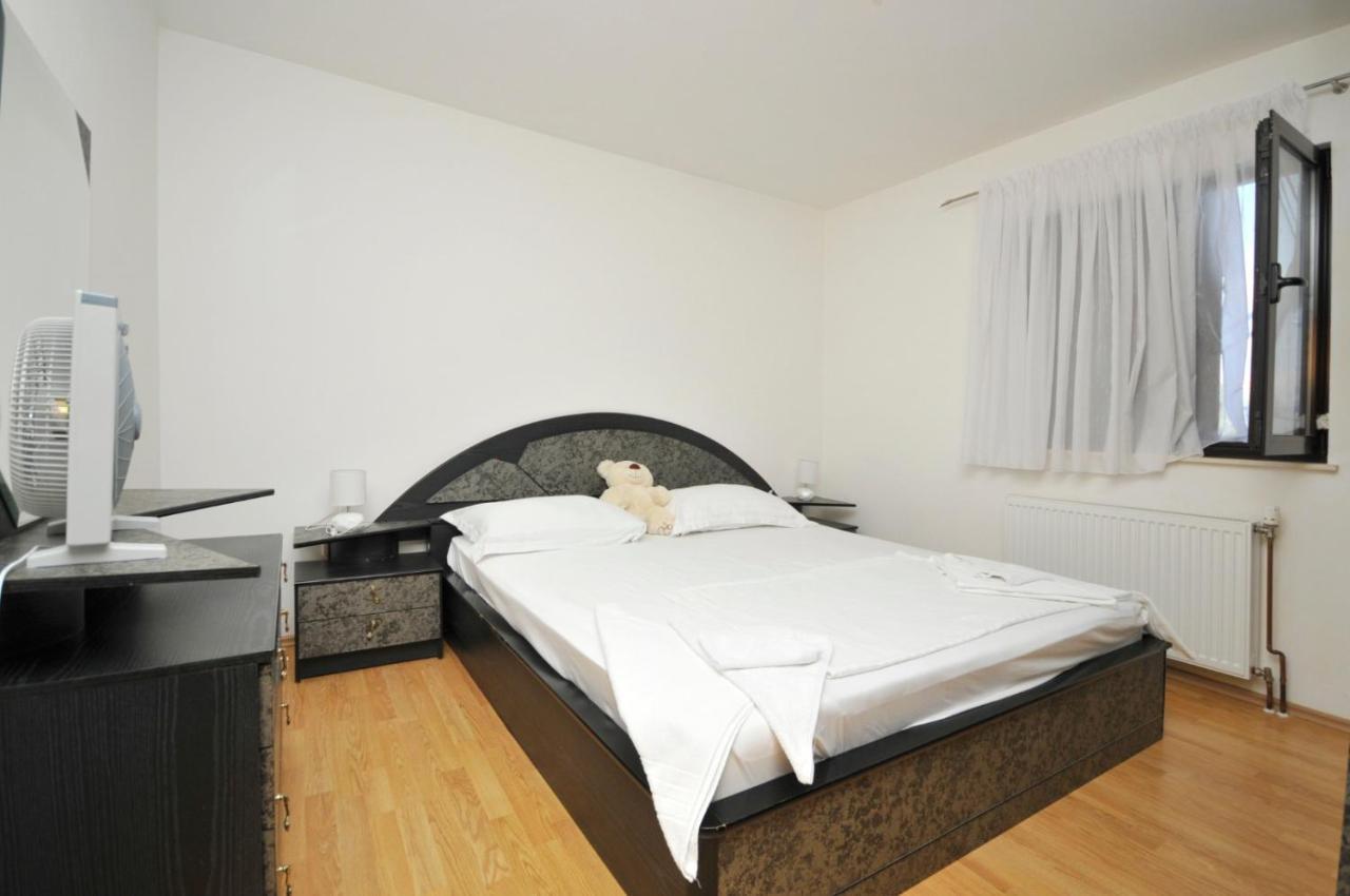 Roso Apartment With Sea View Trogir Exterior foto