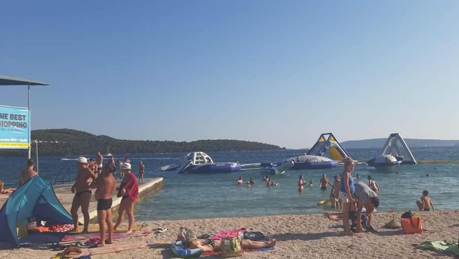 Roso Apartment With Sea View Trogir Exterior foto